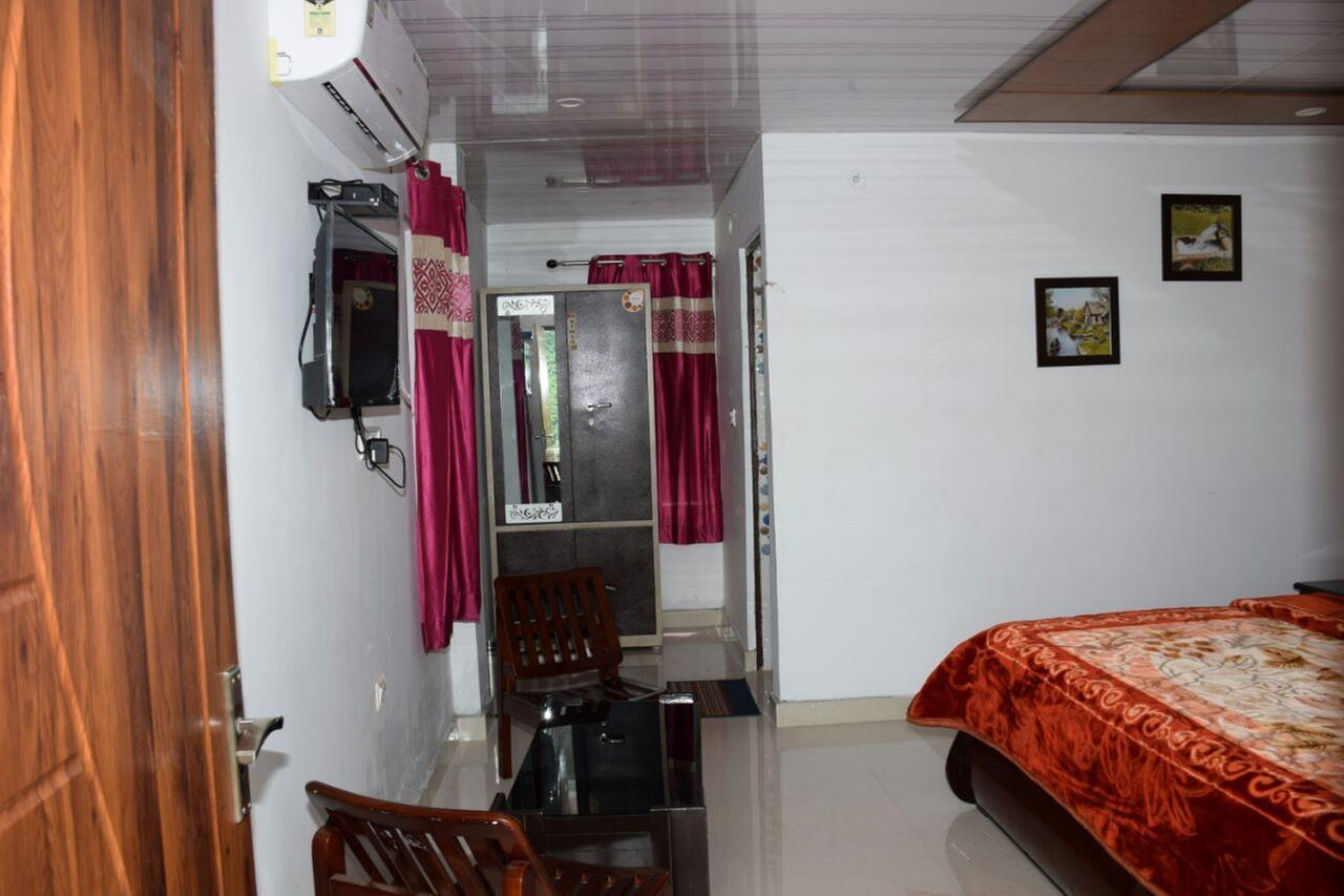 V Resorts Brv Resort Mussoorie Kültér fotó