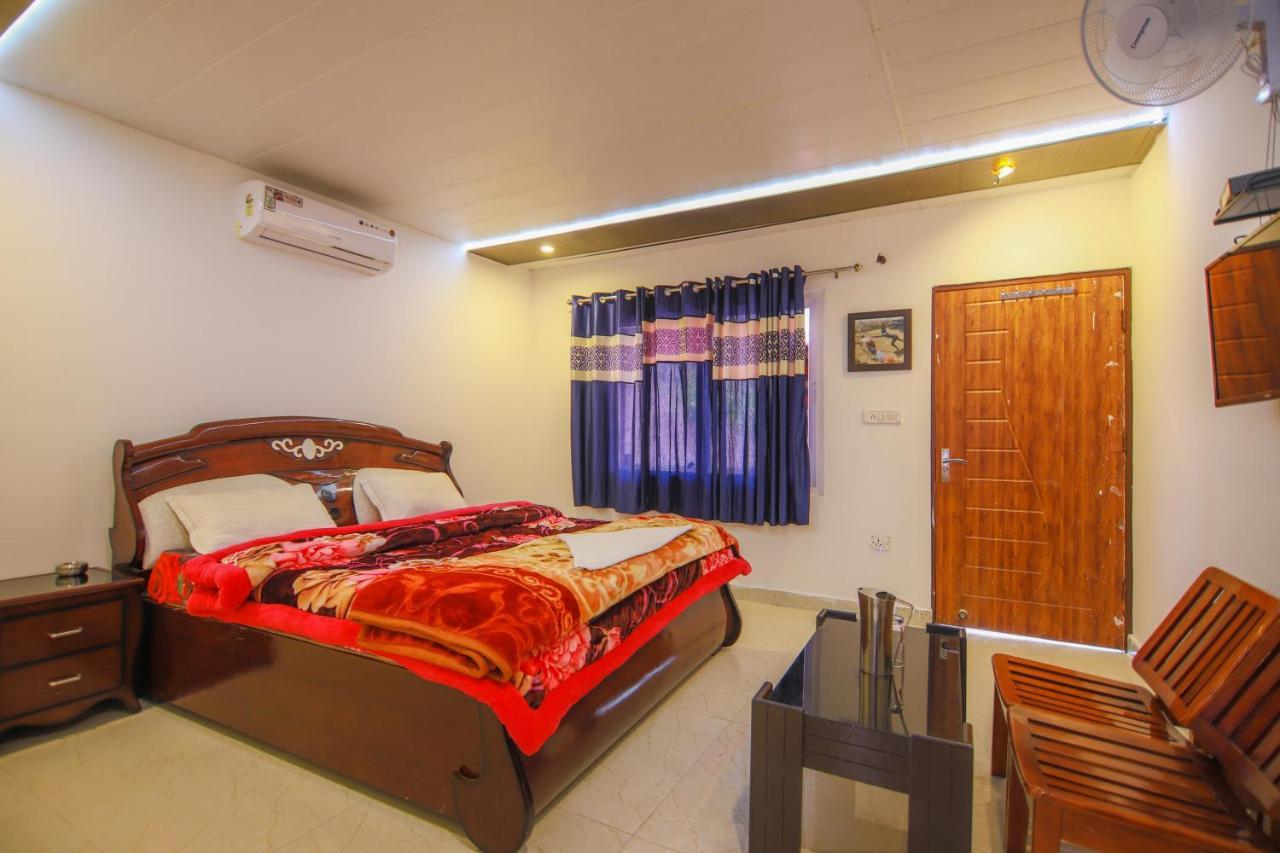 V Resorts Brv Resort Mussoorie Kültér fotó