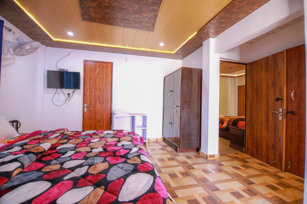 V Resorts Brv Resort Mussoorie Kültér fotó